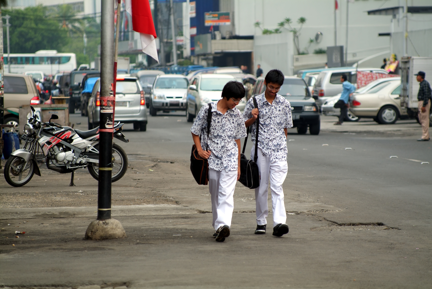 Youth in Indonesia are facing uncertain school-to-work transition - Remco van Loenen