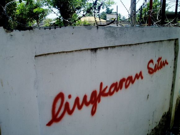 Lingkaran Setan parkinson02.jpg